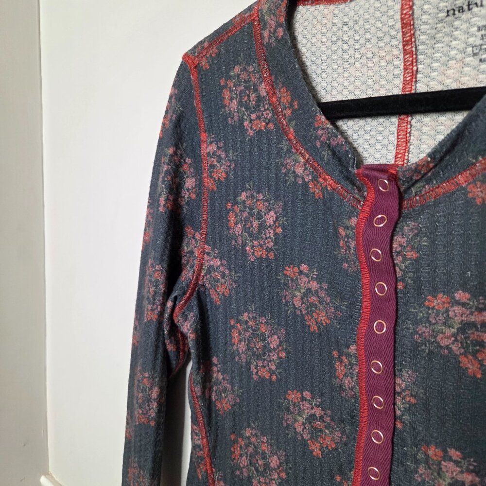 NATURAL LIFE Floral Thermal Raglan Top - Picture 2 of 4
